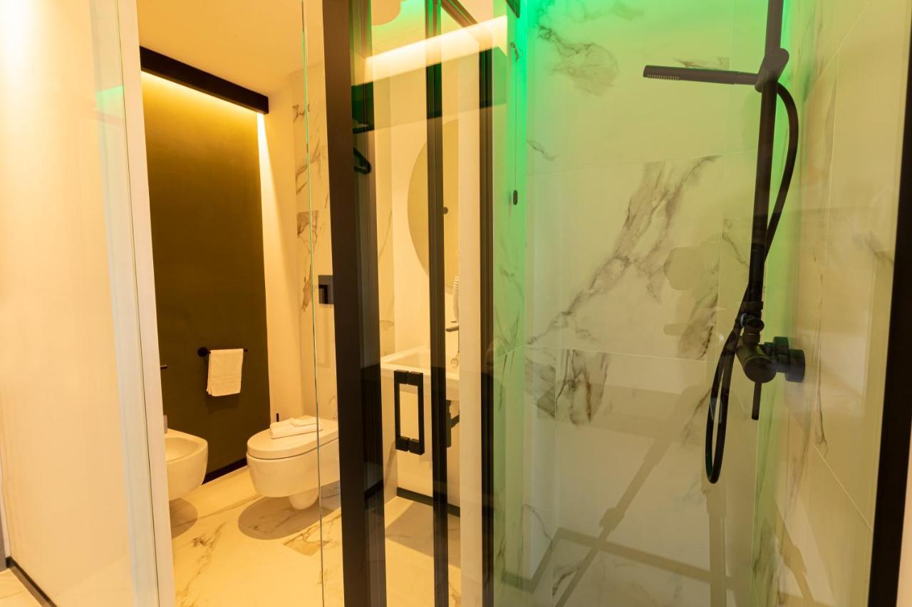The City Hotel Ancona Esterno foto