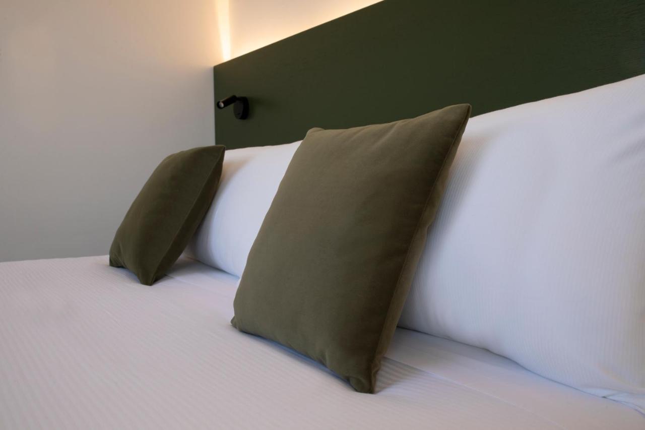 The City Hotel Ancona Esterno foto