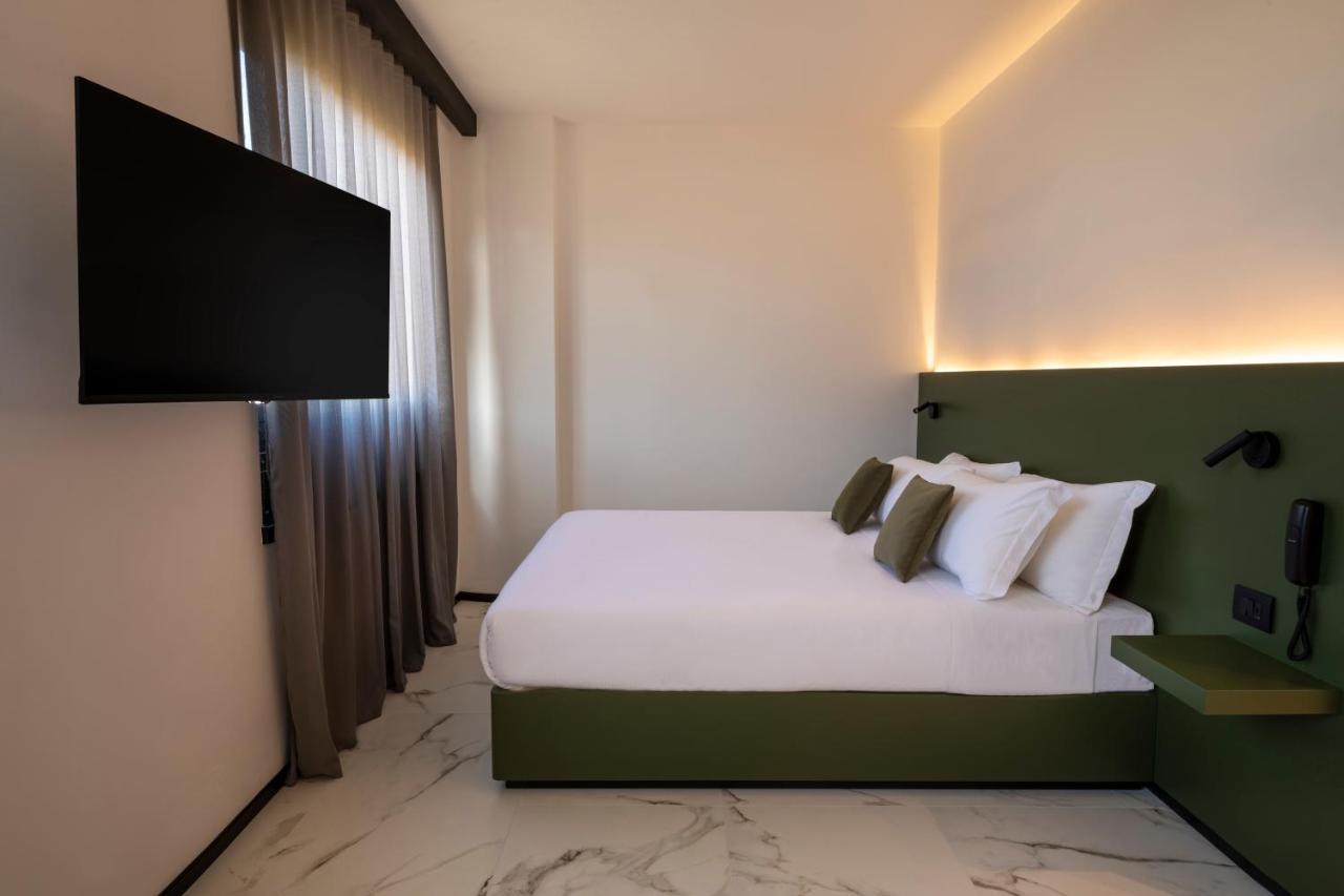 The City Hotel Ancona Esterno foto