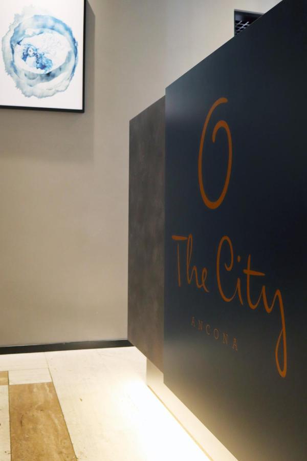 The City Hotel Ancona Esterno foto