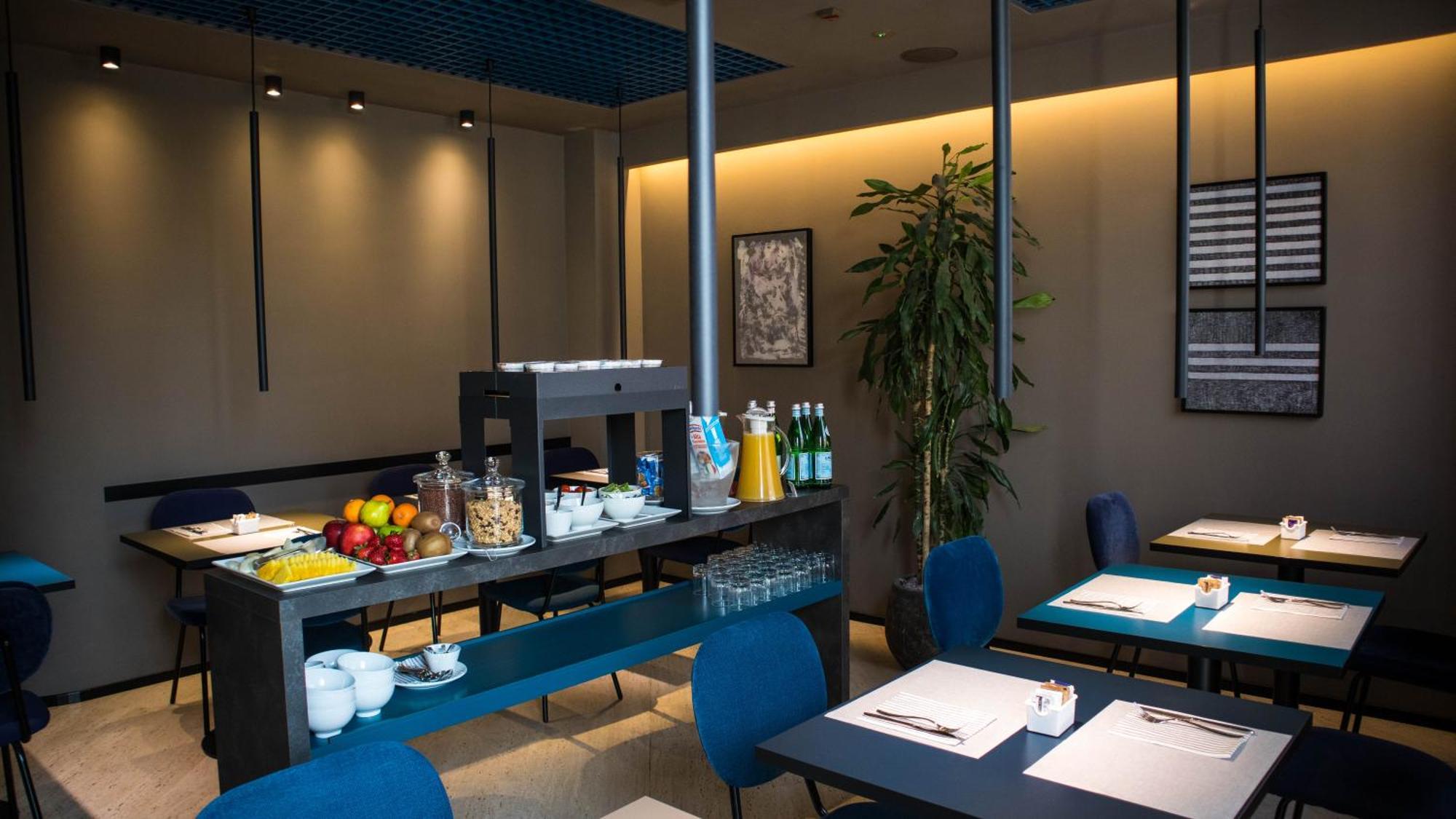 The City Hotel Ancona Esterno foto